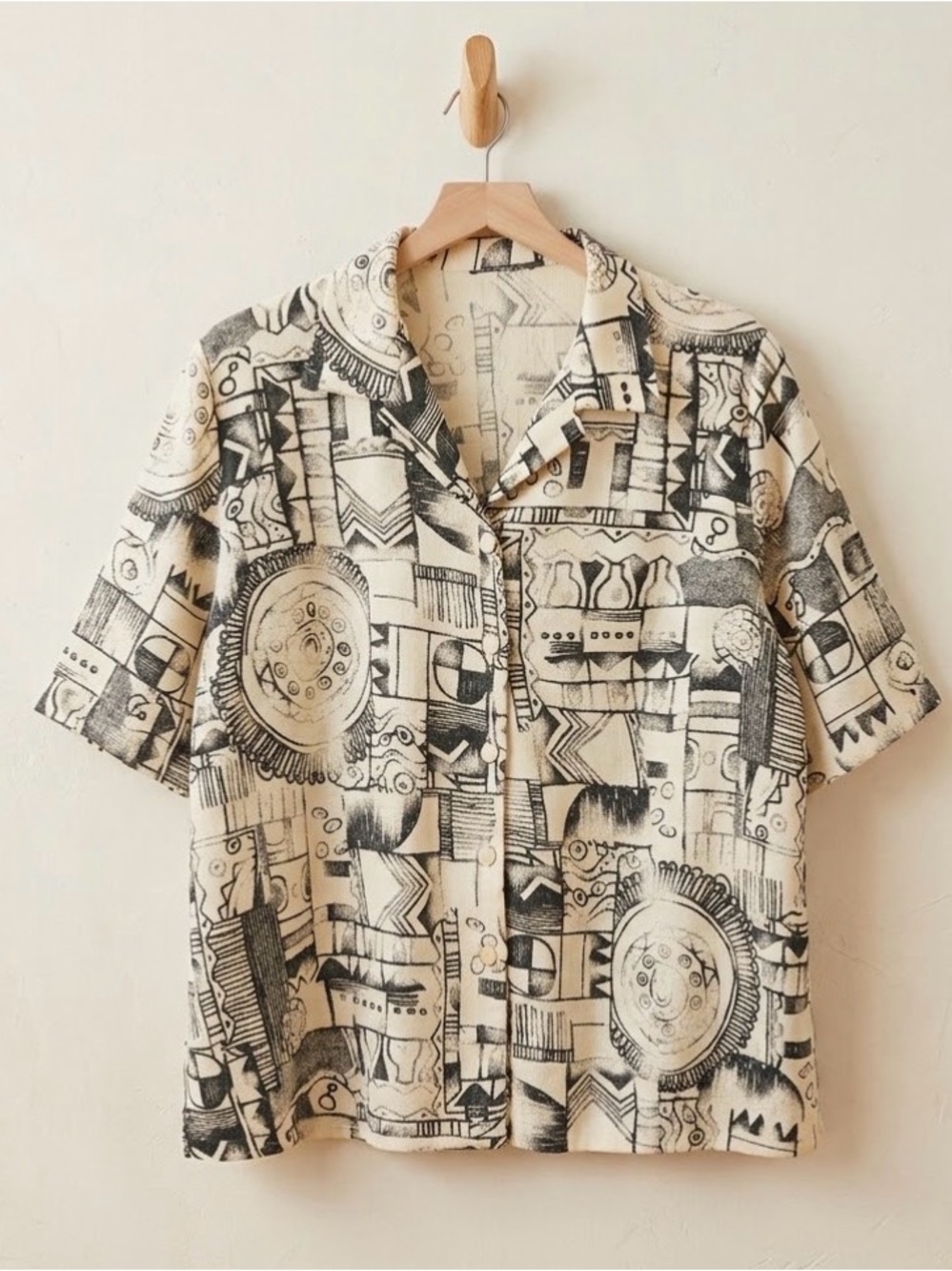 Men's Short-Sleeve Abstract Print Shirt, size L/XL, artsy fun print